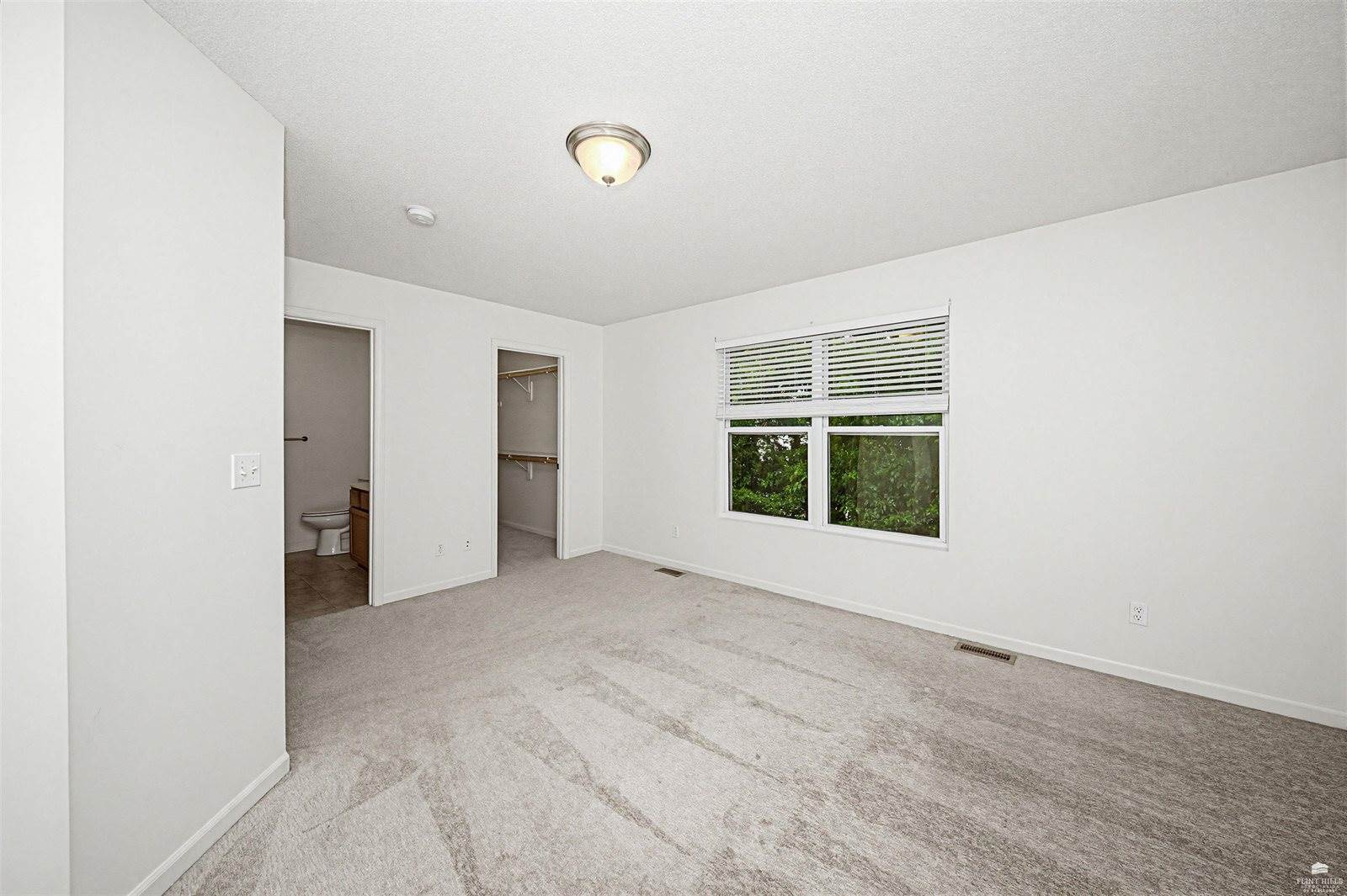 2407 Deerfield Blvd, Junction City, KS 66441