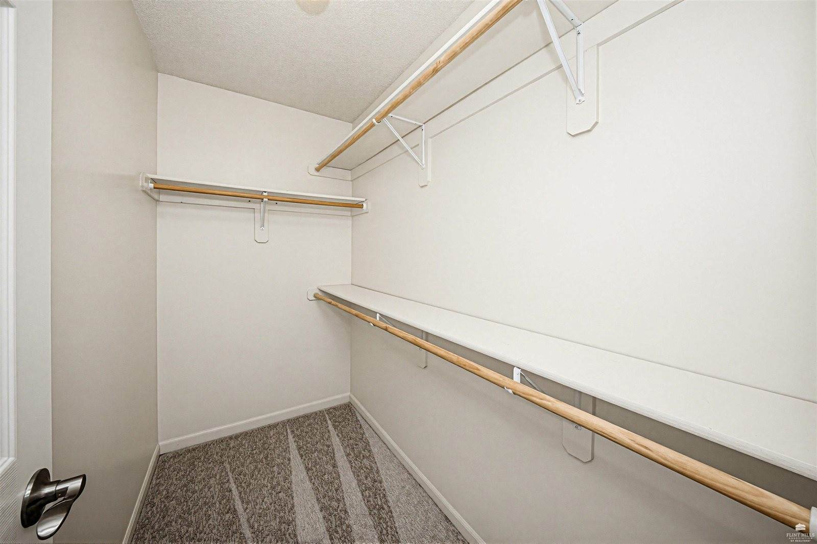 2407 Deerfield Blvd, Junction City, KS 66441