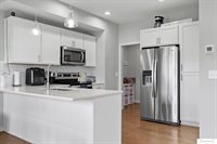 910 Titan Drive, Hickman, NE 68372