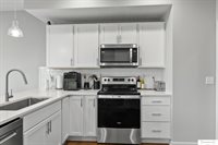 910 Titan Drive, Hickman, NE 68372