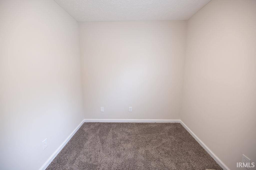 812 Maumee Drive, Kokomo, IN 46902