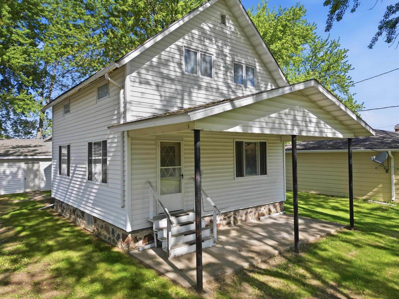 1108 N Walnut Avenue, Marshfield, WI 54449