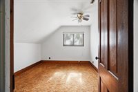 1108 N Walnut Avenue, Marshfield, WI 54449