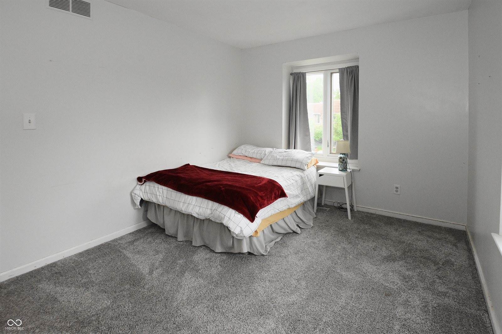 5533 Roxbury Terrace, Indianapolis, IN 46226