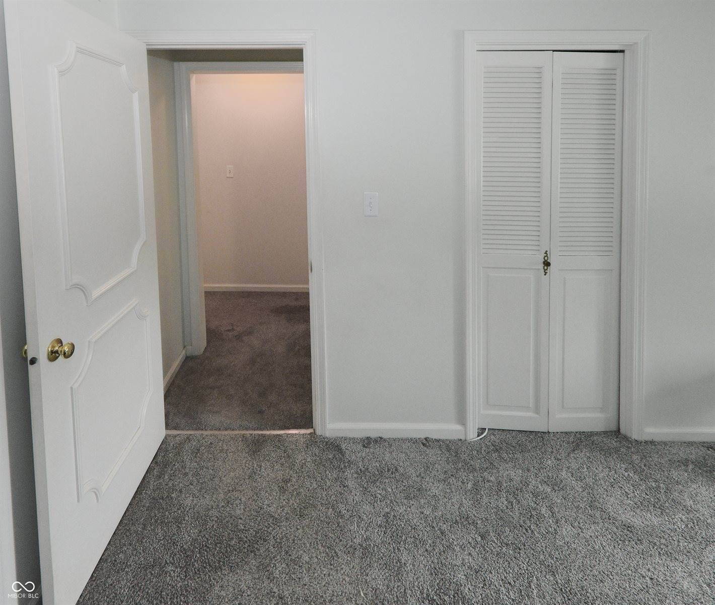 5533 Roxbury Terrace, Indianapolis, IN 46226