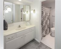 5533 Roxbury Terrace, Indianapolis, IN 46226