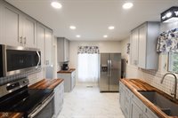 5533 Roxbury Terrace, Indianapolis, IN 46226
