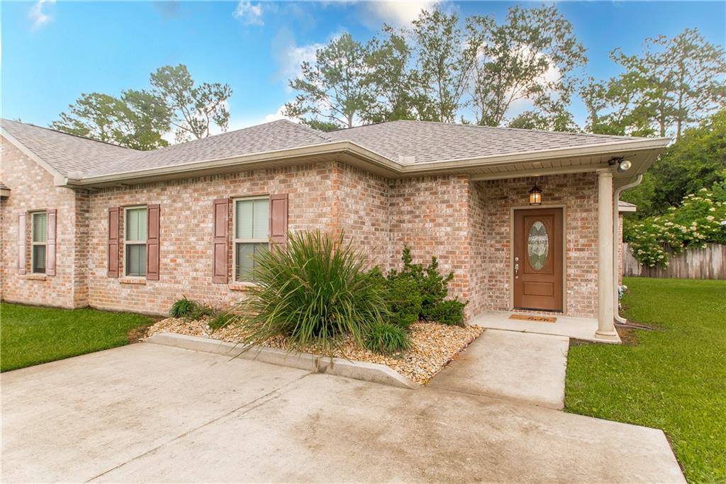 40046 Twin Creeks Drive, Ponchatoula, LA 70454