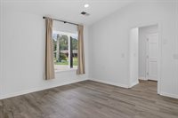450 Longleaf Drive, Summerville, SC 29483