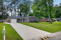 450 Longleaf Drive, Summerville, SC 29483