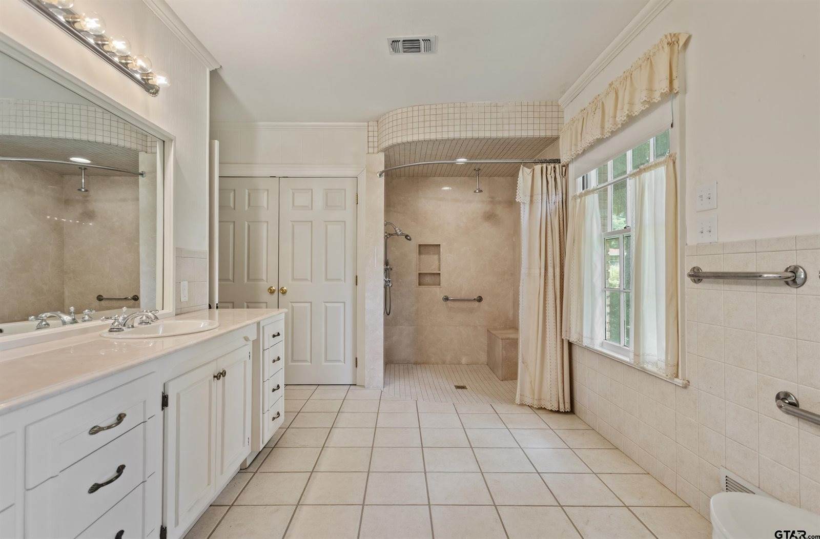 600 Peachtree, Mineola, TX 75773