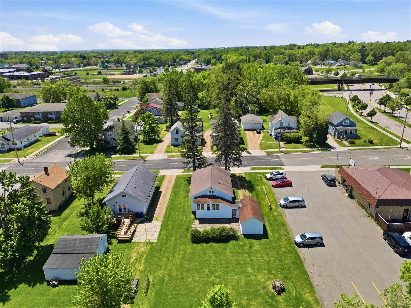 607 W Arnold Street, Marshfield, WI 54449