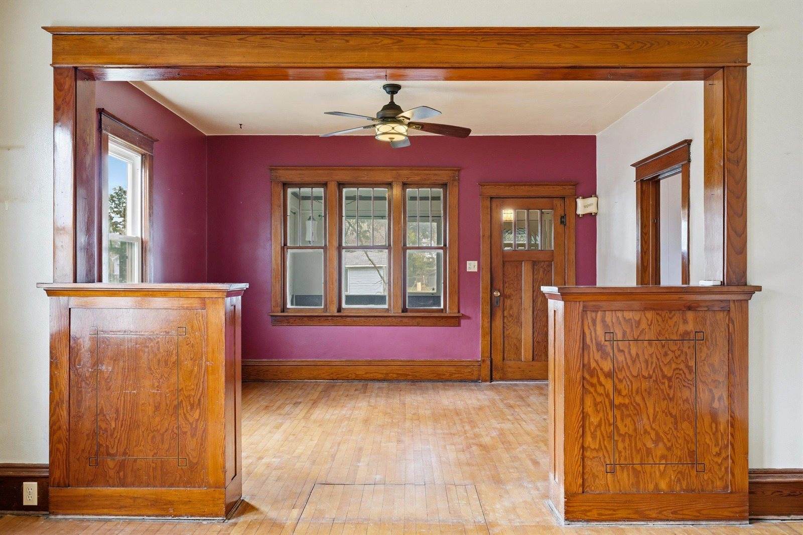 607 W Arnold Street, Marshfield, WI 54449