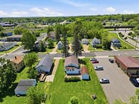 607 W Arnold Street, Marshfield, WI 54449