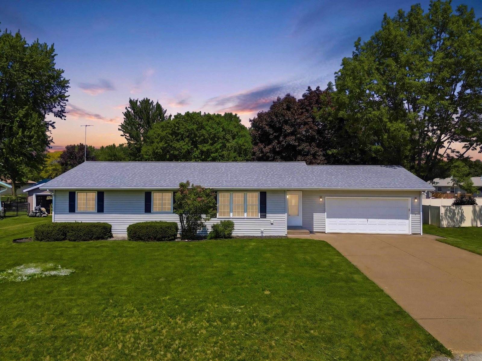 2329 Pecan Parkway, Marshfield, WI 54449