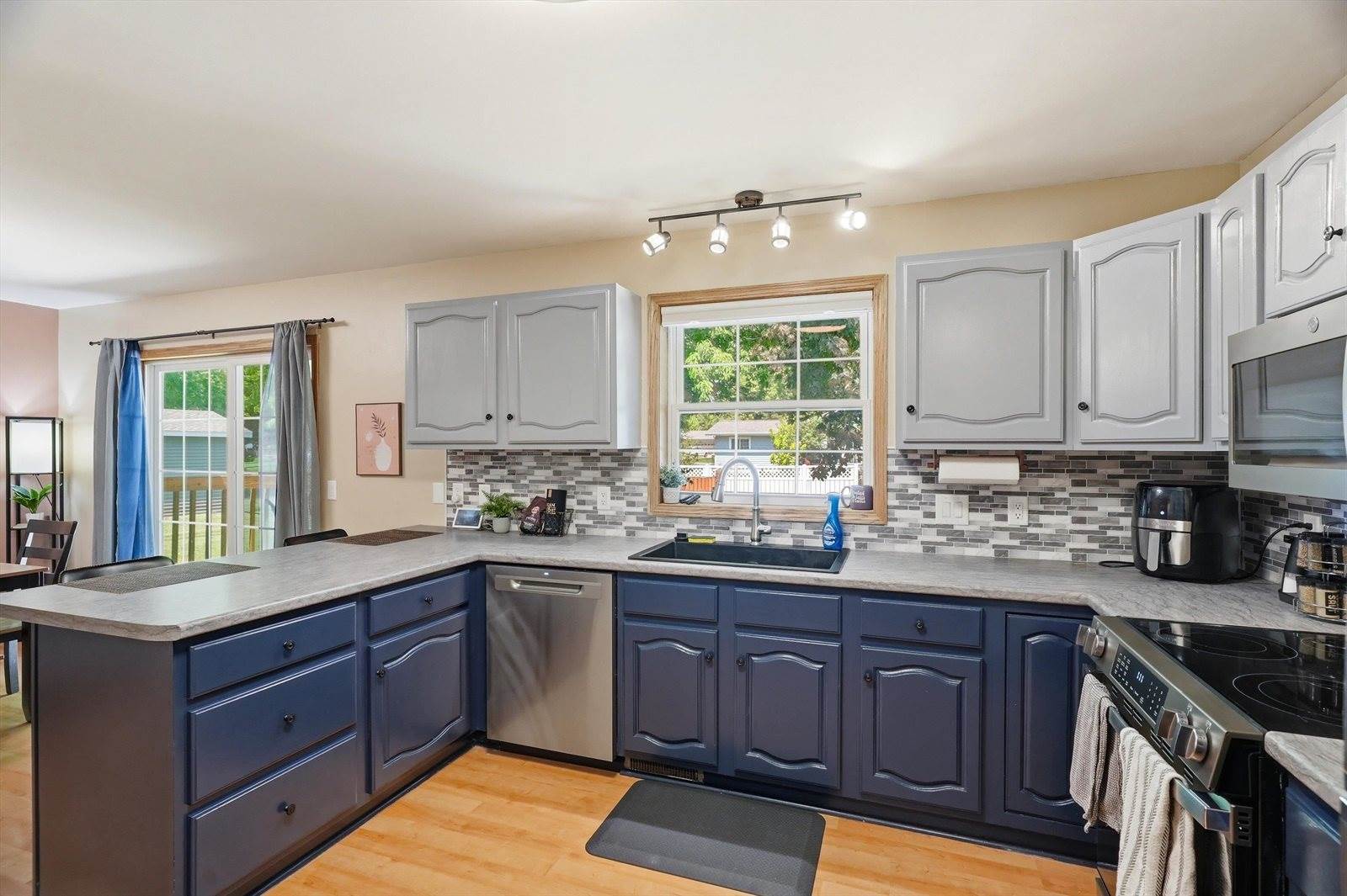 2329 Pecan Parkway, Marshfield, WI 54449
