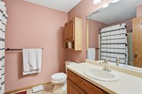 2329 Pecan Parkway, Marshfield, WI 54449