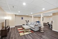 2329 Pecan Parkway, Marshfield, WI 54449