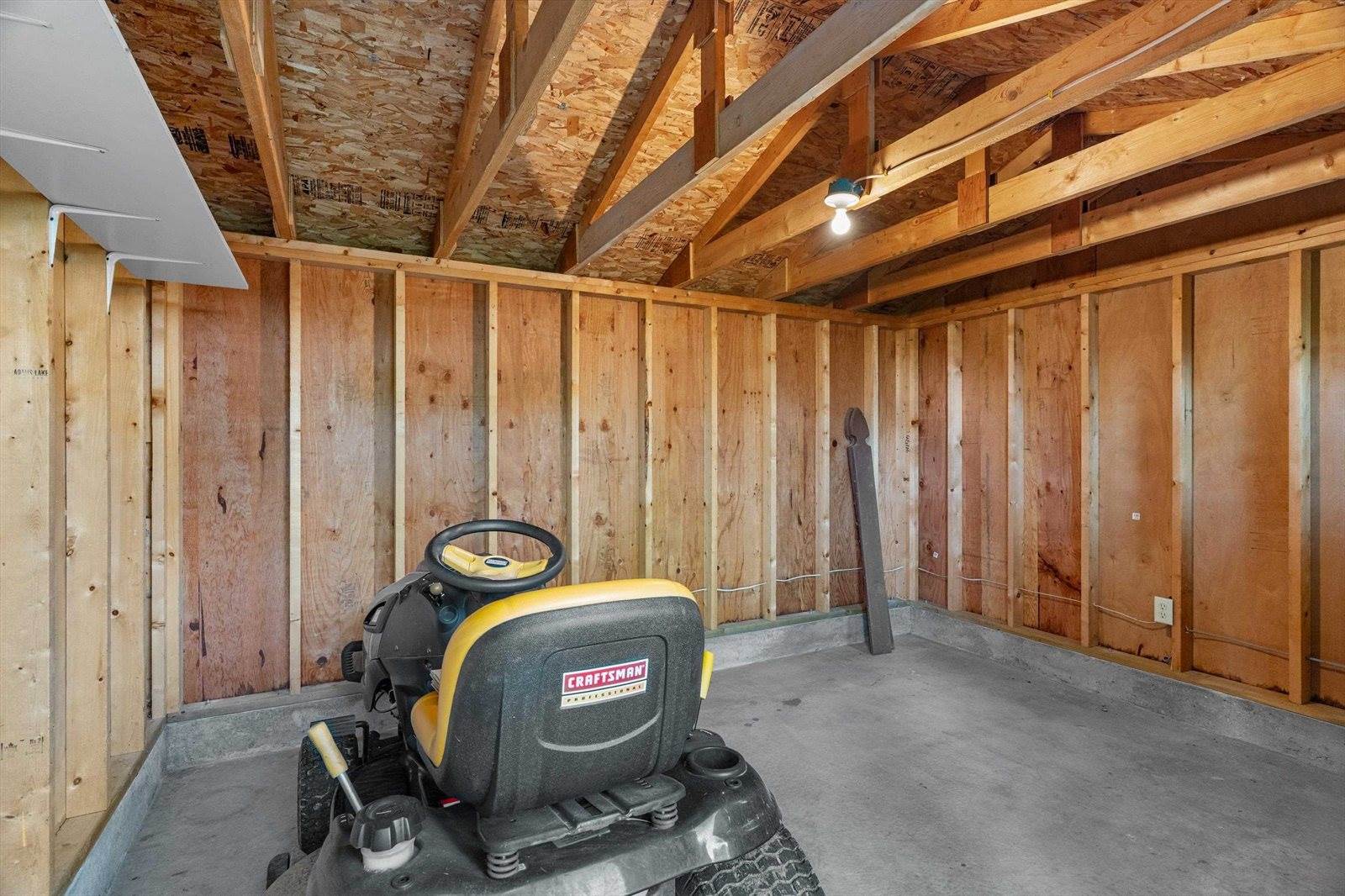 1506 W 4th Street, Marshfield, WI 54449