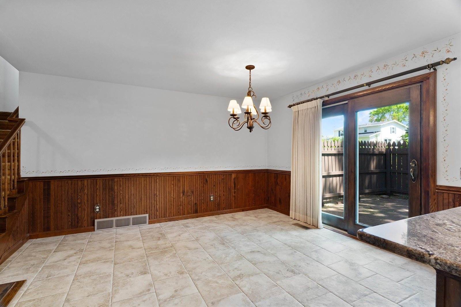1506 W 4th Street, Marshfield, WI 54449