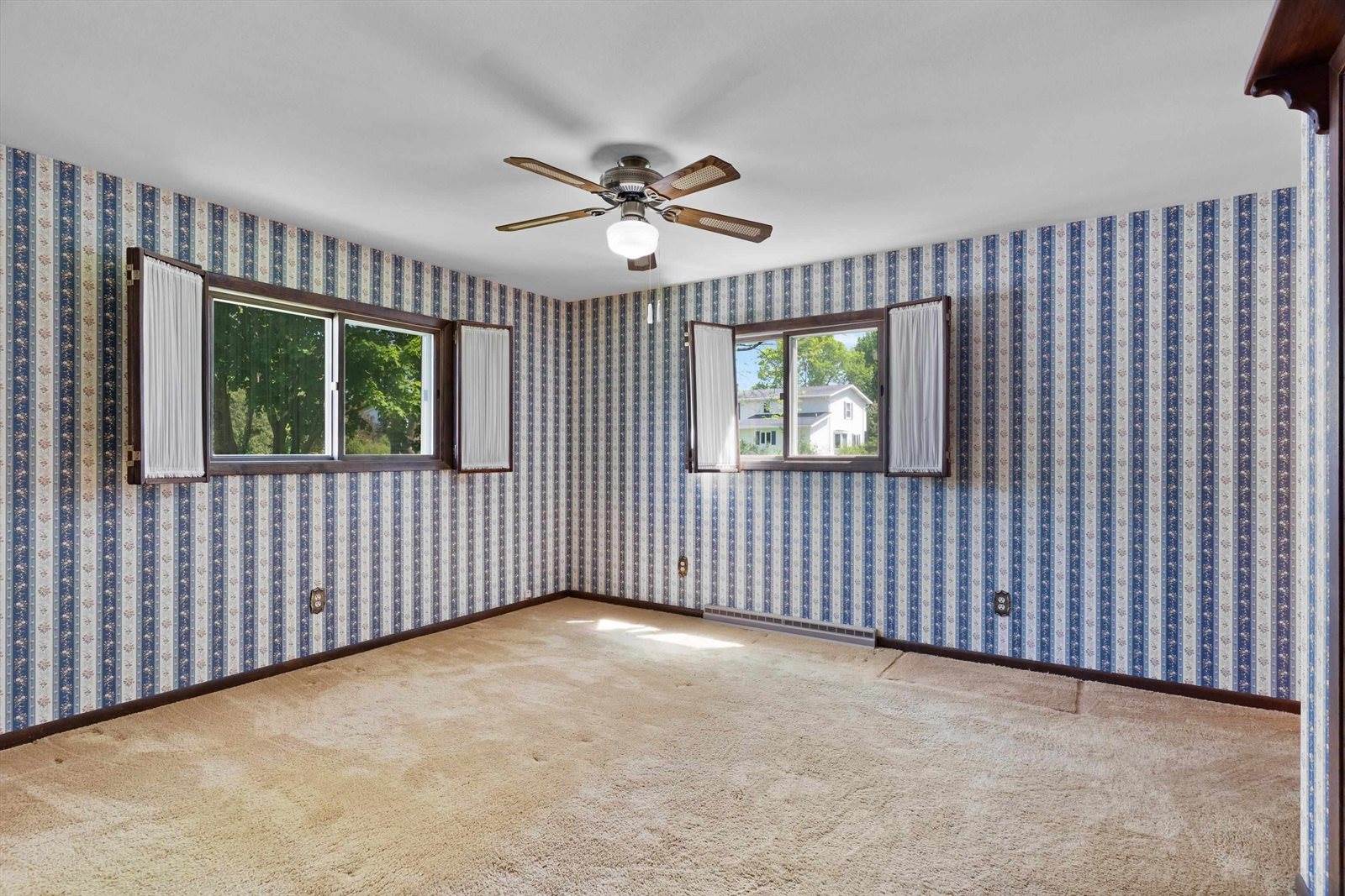 1506 W 4th Street, Marshfield, WI 54449