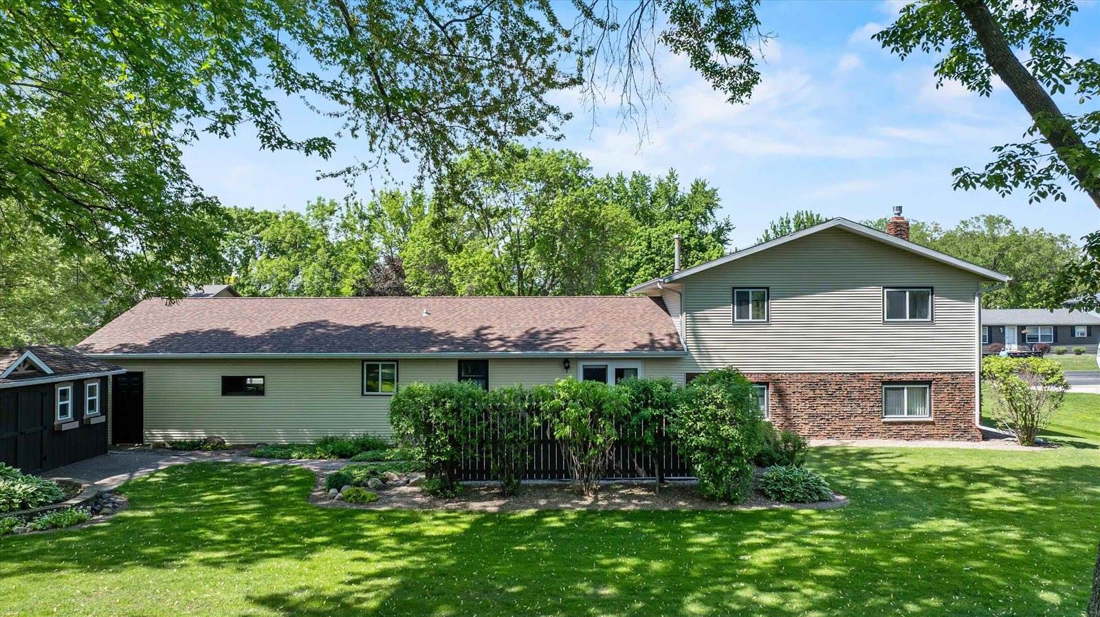 1506 W 4th Street, Marshfield, WI 54449