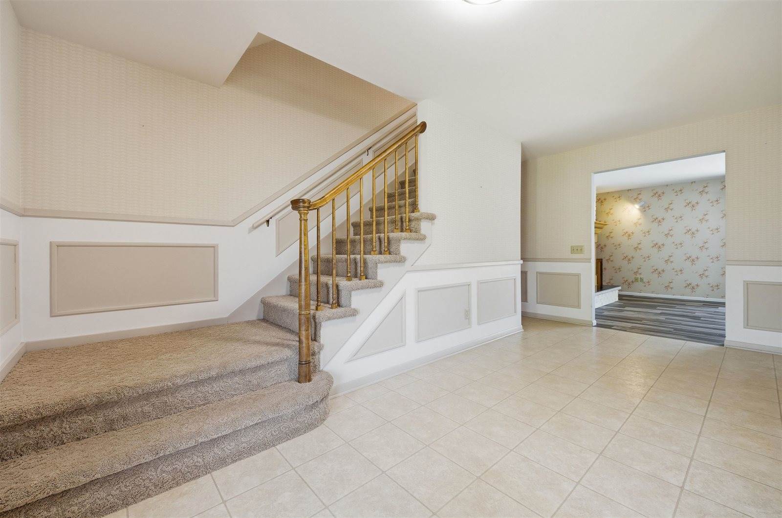 1006 W Blodgett Street, Marshfield, WI 54449