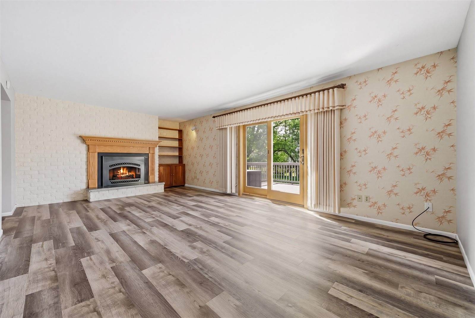 1006 W Blodgett Street, Marshfield, WI 54449