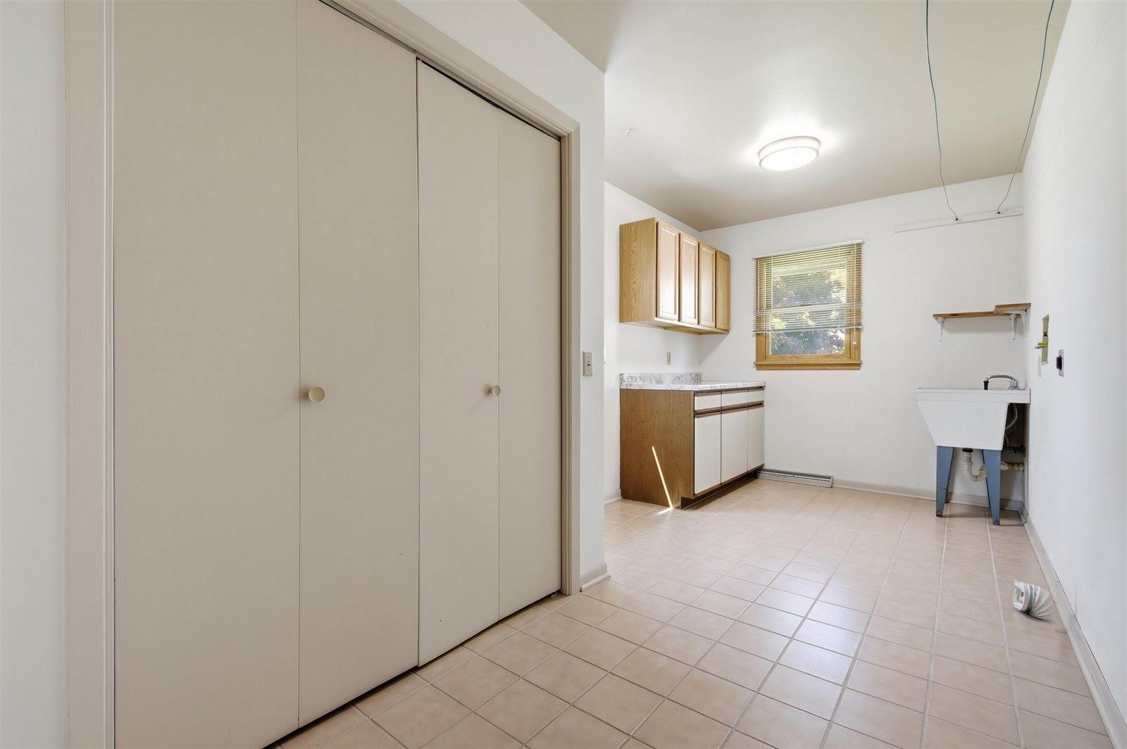 1006 W Blodgett Street, Marshfield, WI 54449