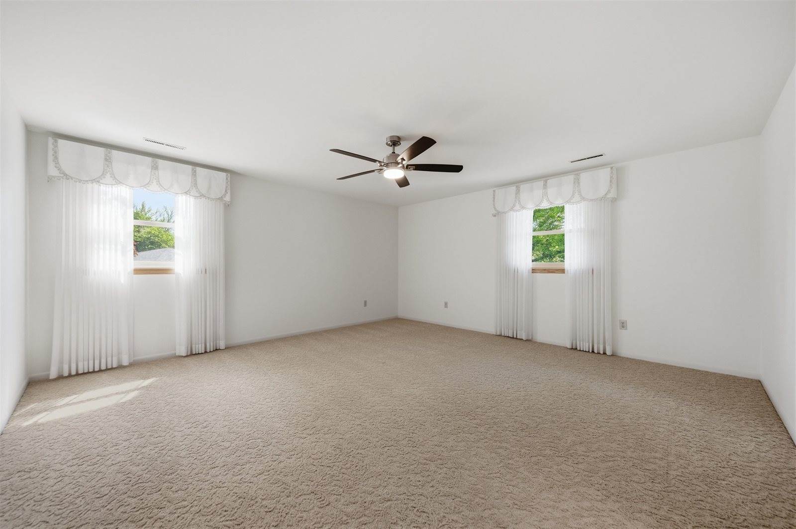 1006 W Blodgett Street, Marshfield, WI 54449