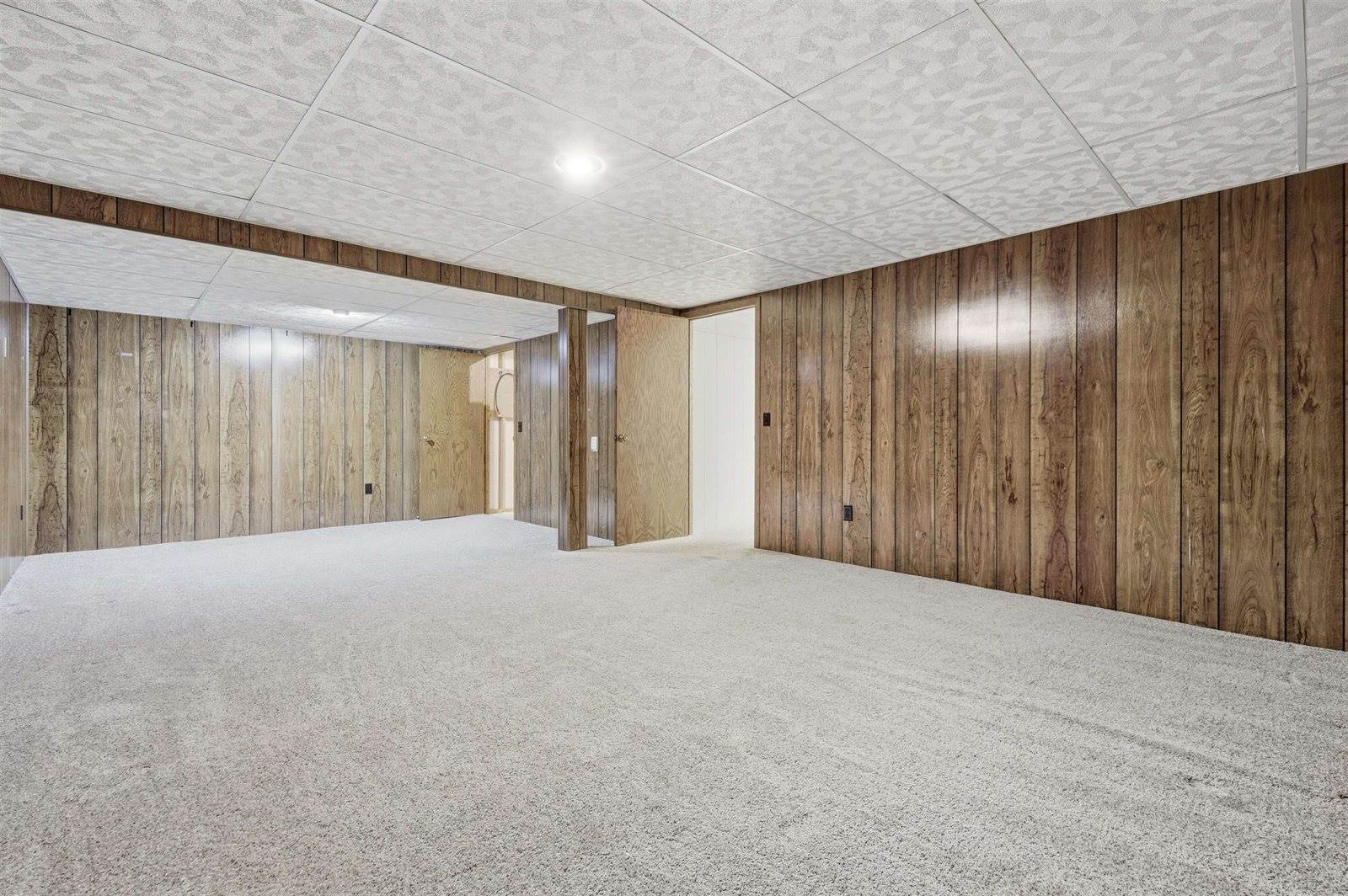 1006 W Blodgett Street, Marshfield, WI 54449