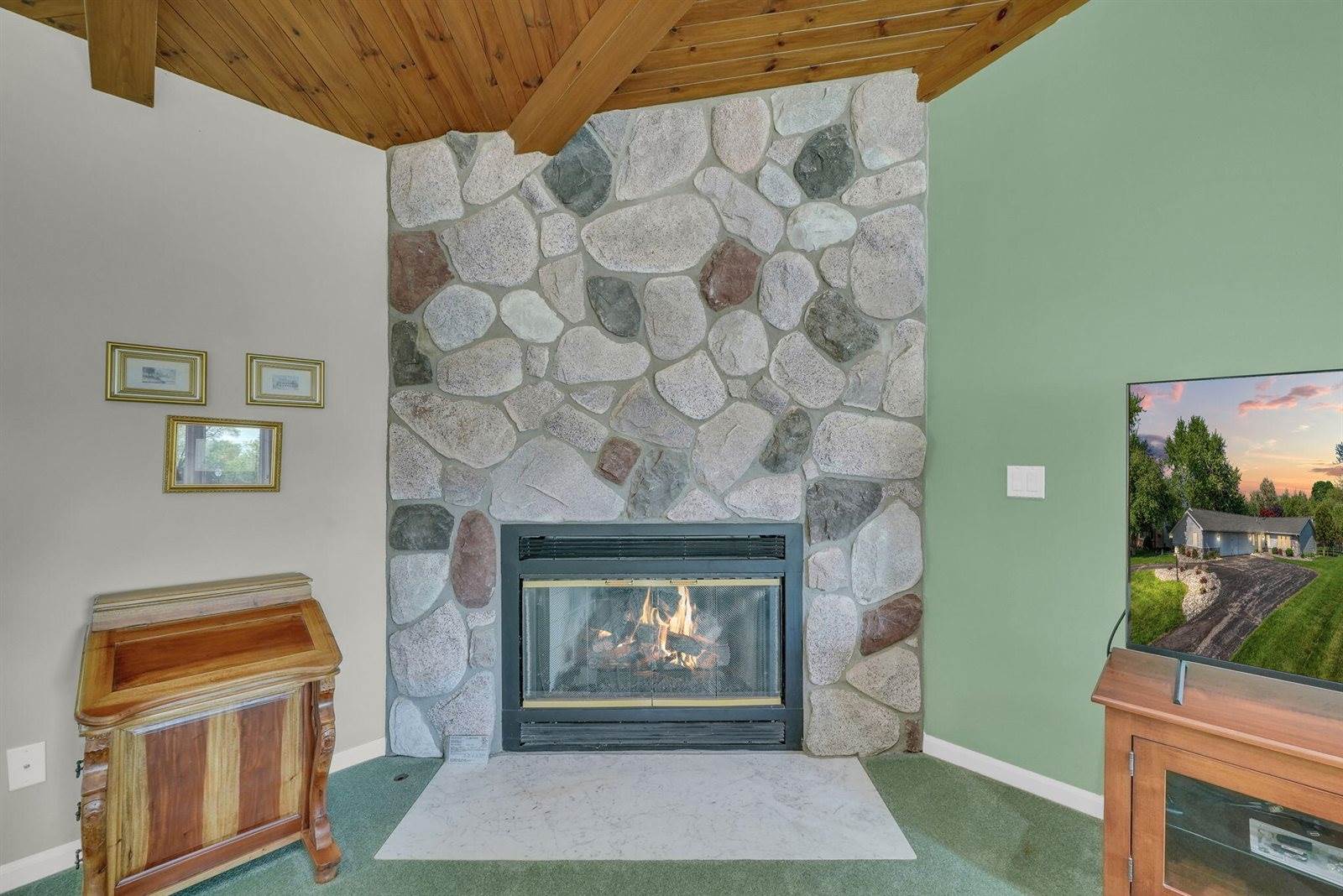 5656 Apple Valley Road, Williamsburg, MI 49690