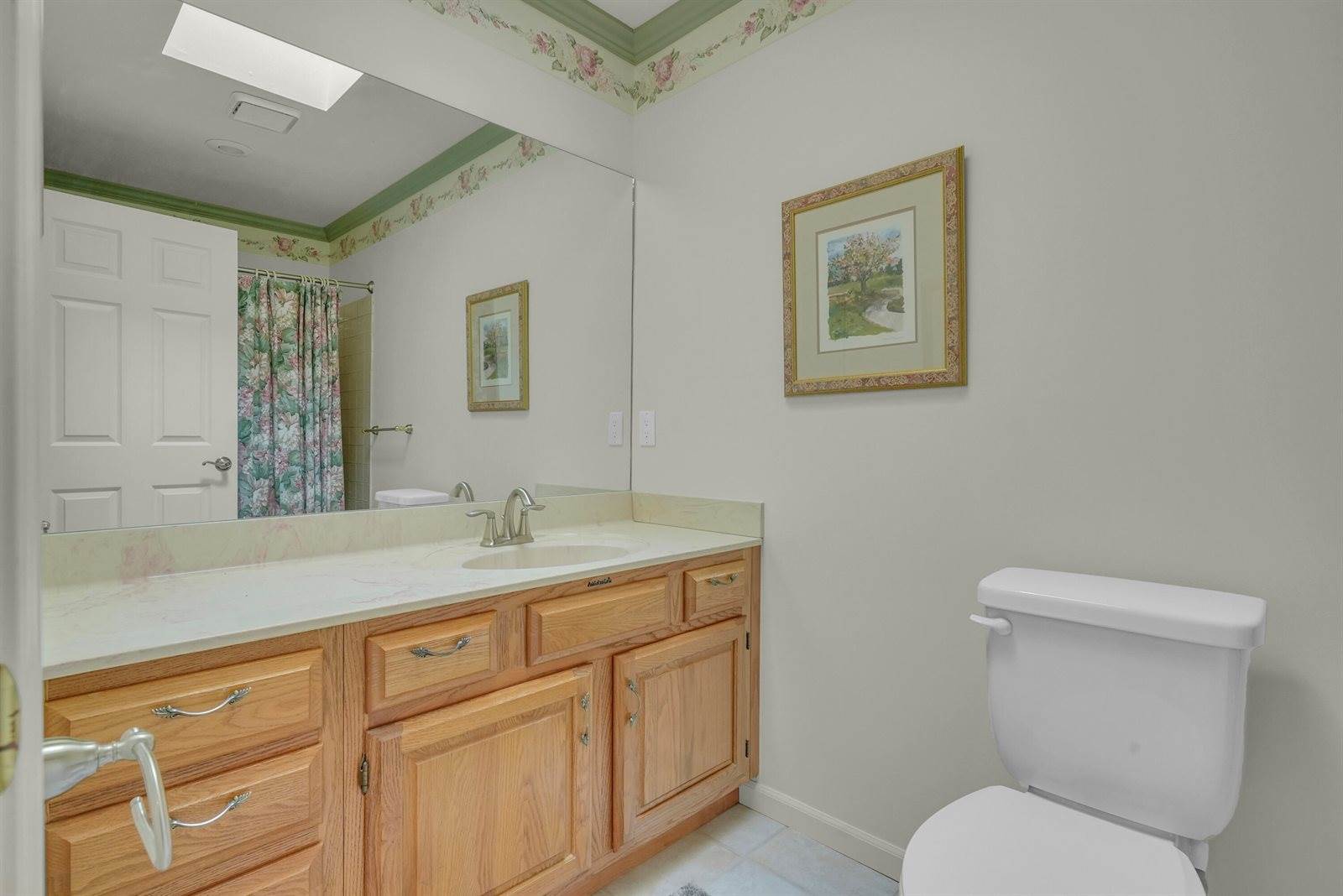 5656 Apple Valley Road, Williamsburg, MI 49690