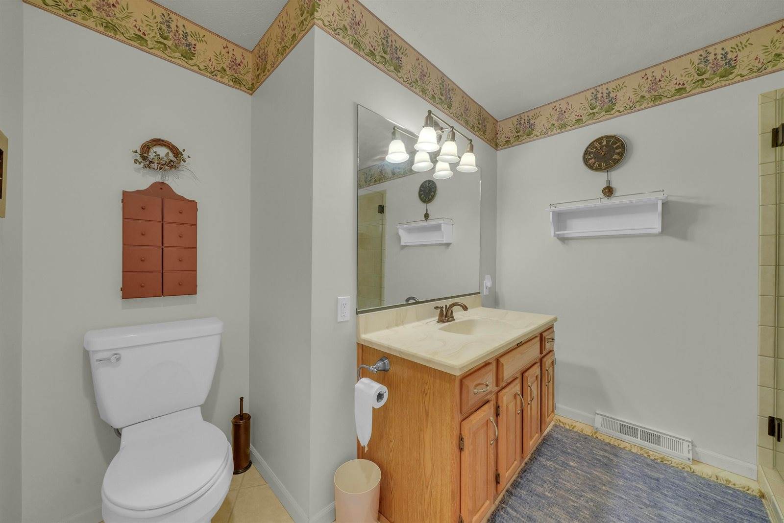 5656 Apple Valley Road, Williamsburg, MI 49690