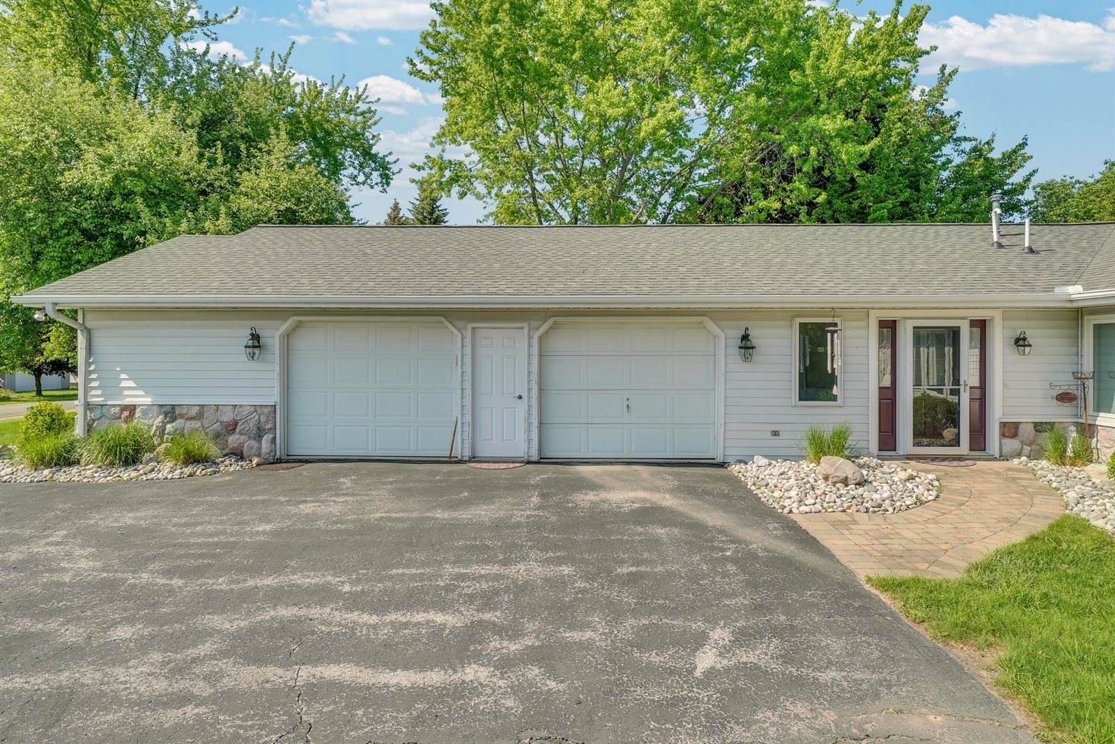 5656 Apple Valley Road, Williamsburg, MI 49690