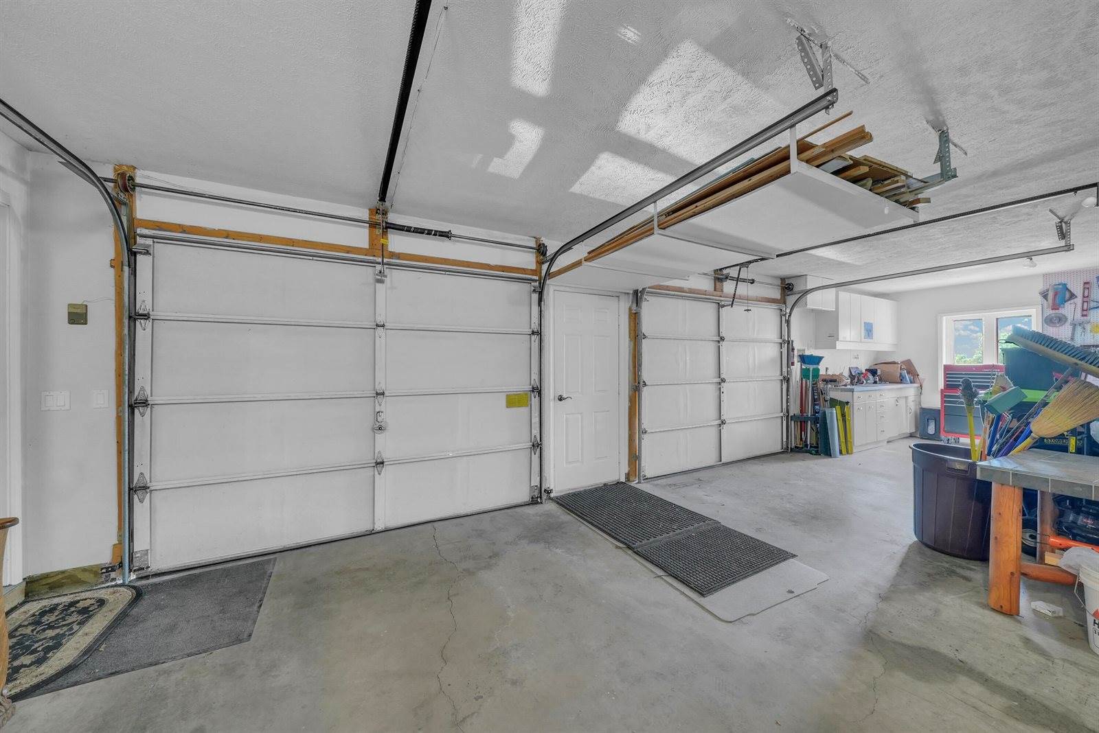 5656 Apple Valley Road, Williamsburg, MI 49690