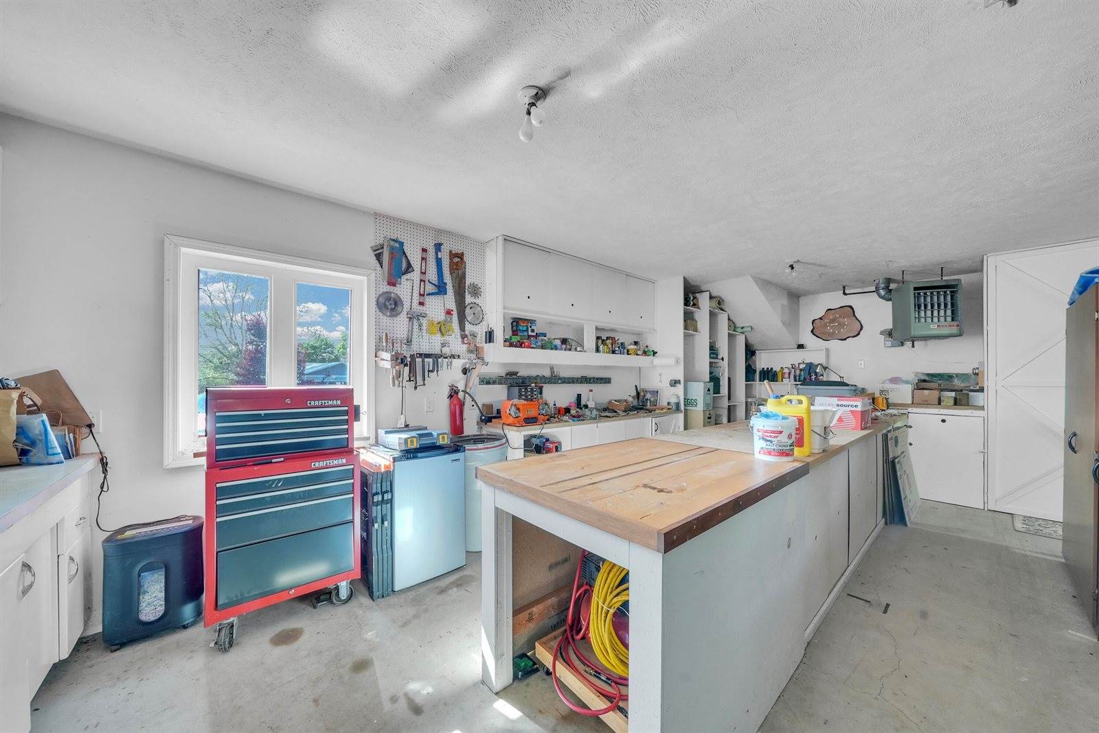 5656 Apple Valley Road, Williamsburg, MI 49690