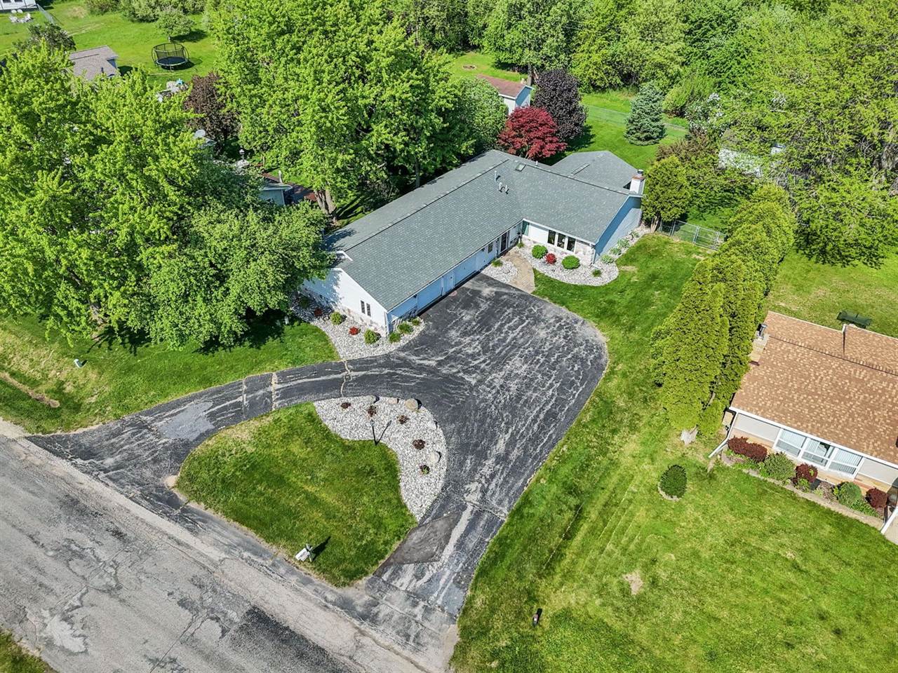 5656 Apple Valley Road, Williamsburg, MI 49690