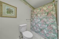 5656 Apple Valley Road, Williamsburg, MI 49690