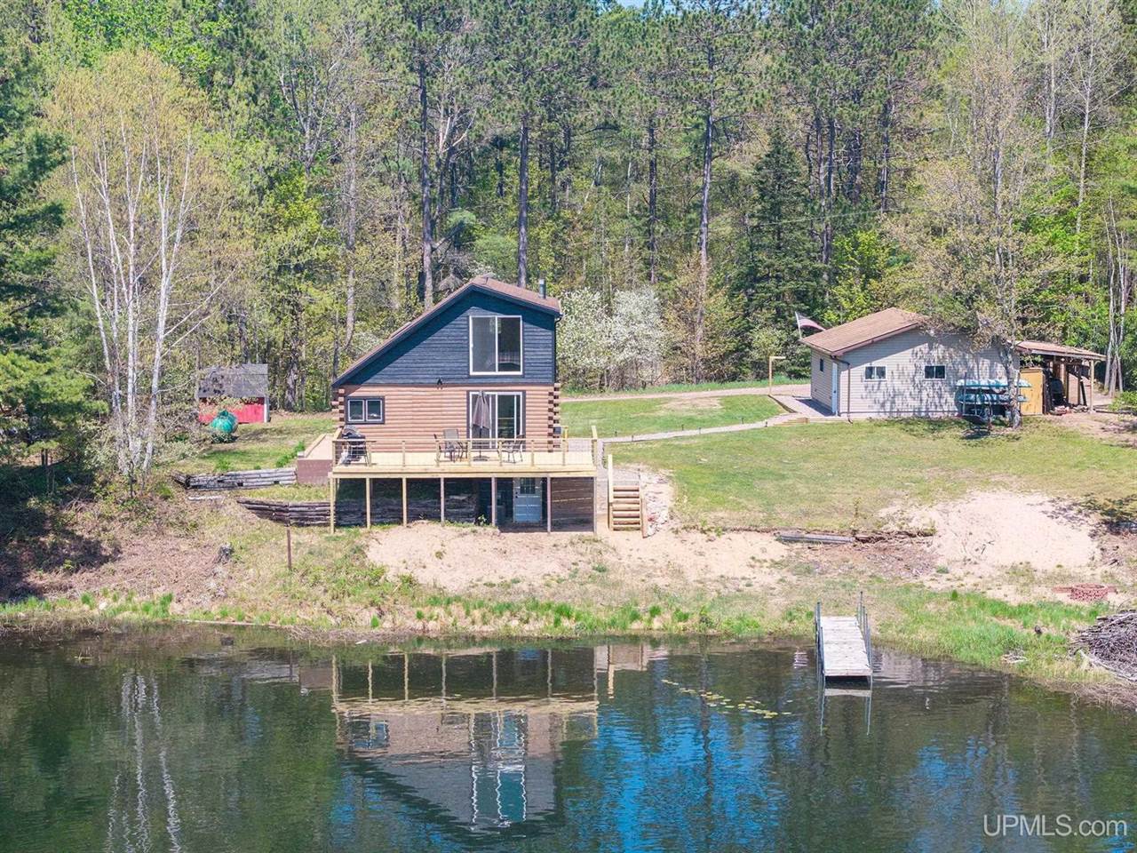 937 W Bilsky Lake Lane, Gwinn, MI 49841