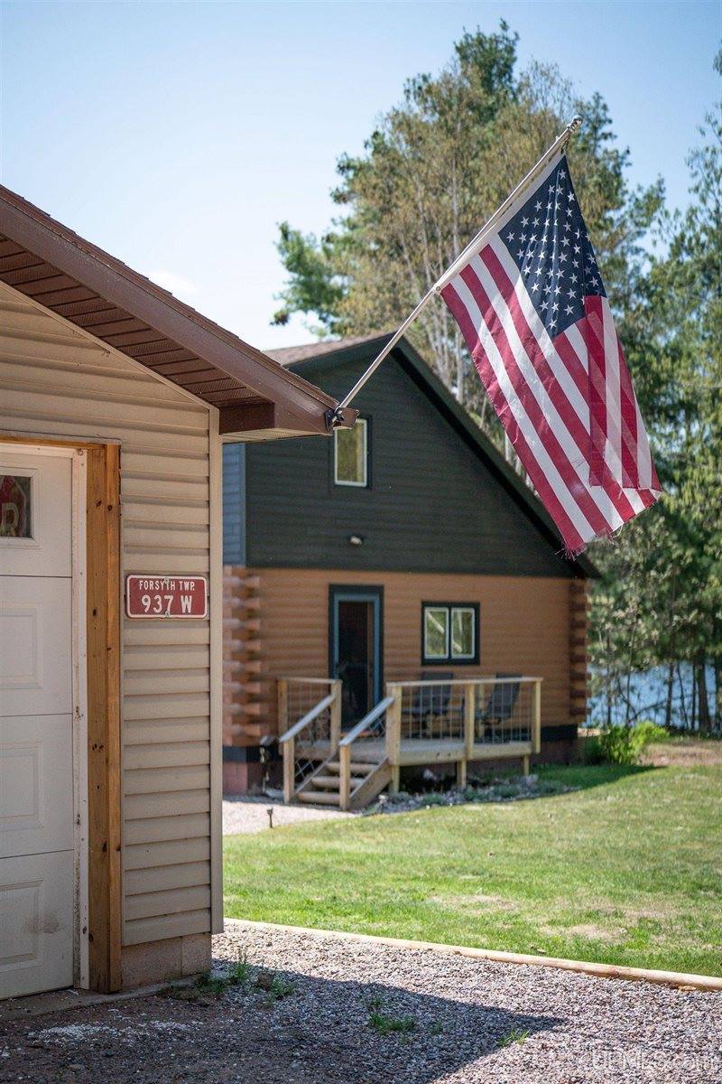 937 W Bilsky Lake Lane, Gwinn, MI 49841