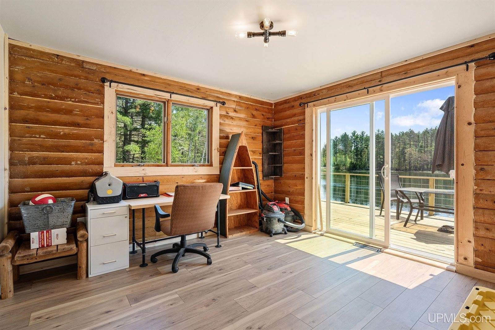 937 W Bilsky Lake Lane, Gwinn, MI 49841