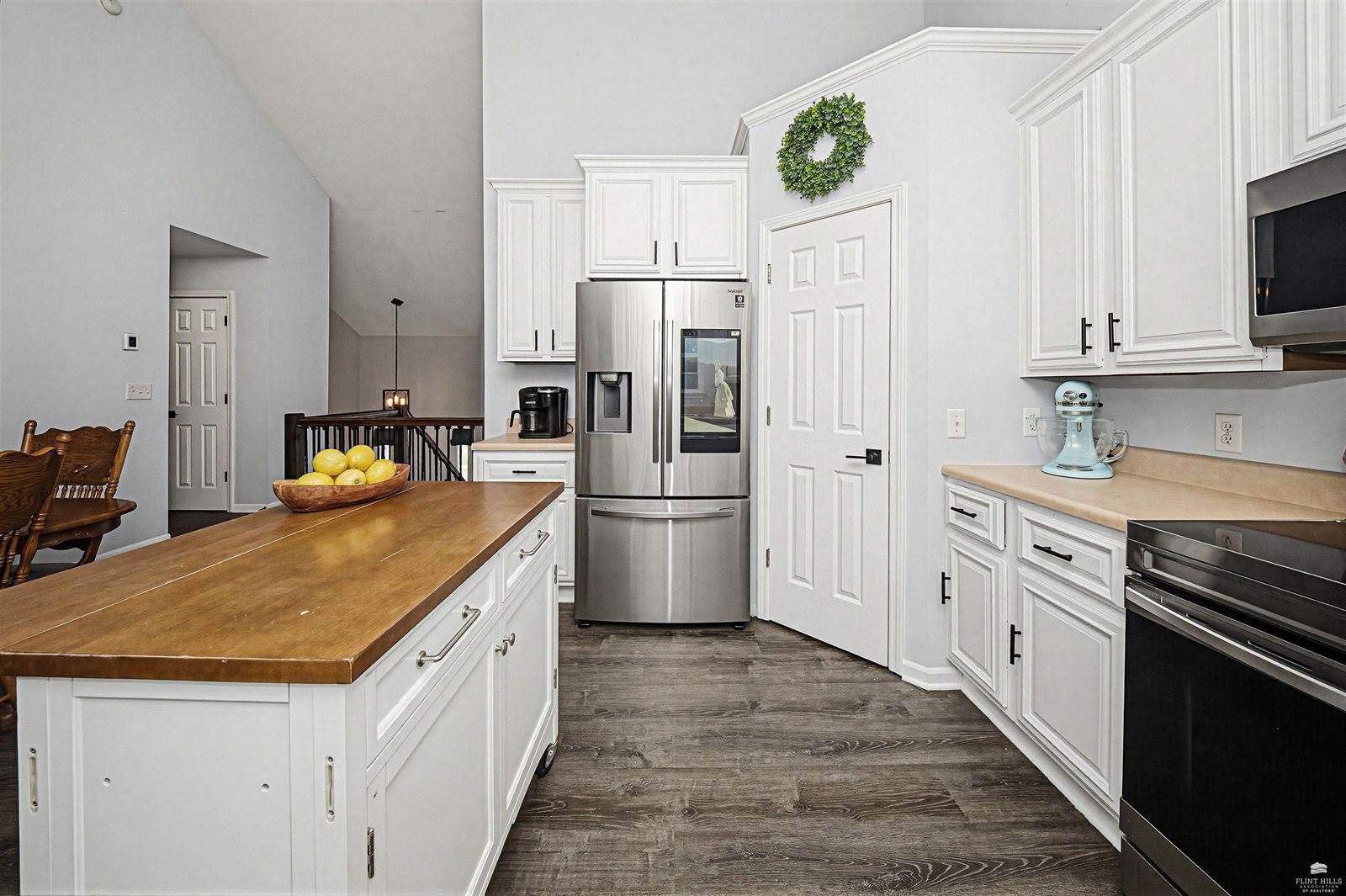 1340 Overbrooke Drive, Junction City, KS 66441