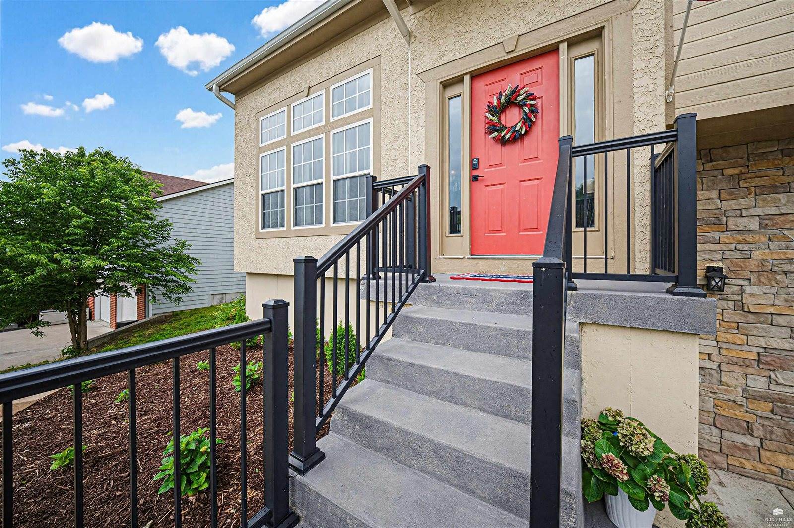 1340 Overbrooke Drive, Junction City, KS 66441