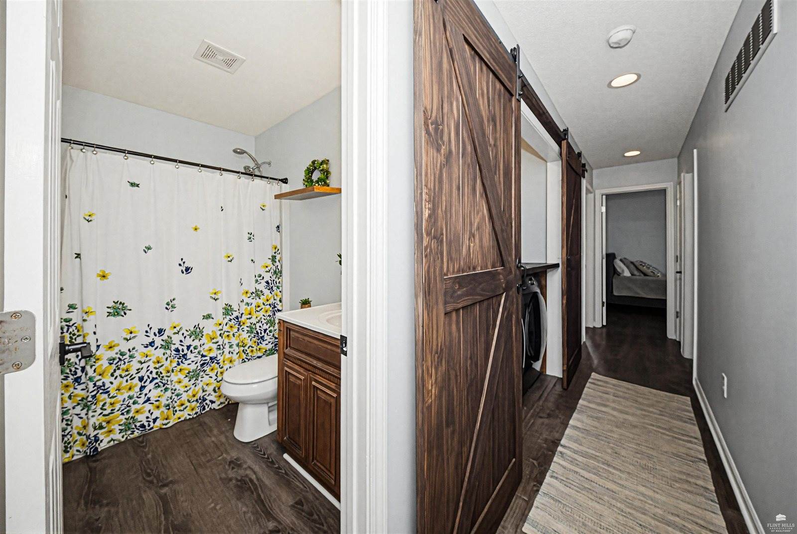 1340 Overbrooke Drive, Junction City, KS 66441