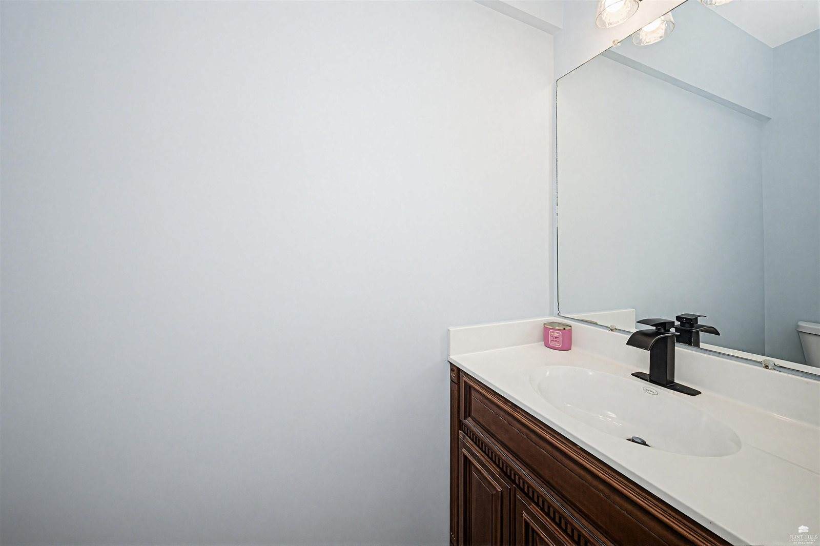 1340 Overbrooke Drive, Junction City, KS 66441