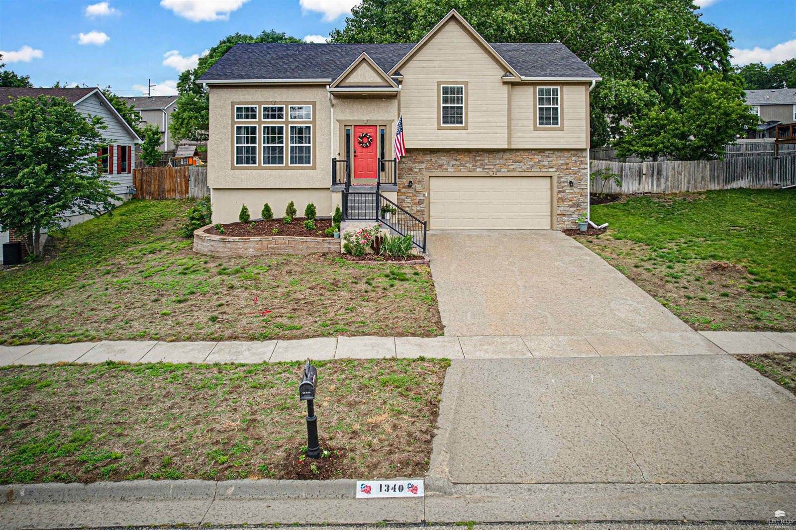 1340 Overbrooke Drive, Junction City, KS 66441