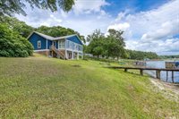 79 Kings Lake Boulevard, DeFuniak Springs, FL 32433