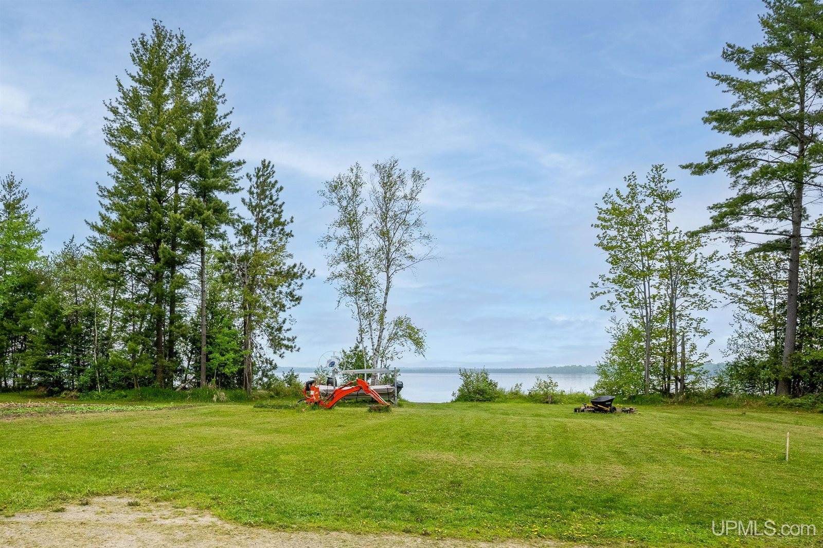 14038 24.5 Lane, Rapid River, MI 49878