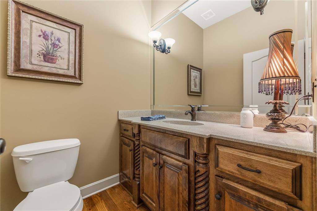 21020 West 81st Place, Lenexa, KS 66220